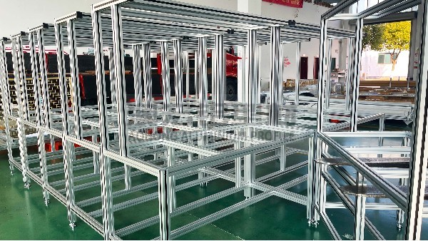 鋁型材行業新風向：綠色、智能與高性能應用并行